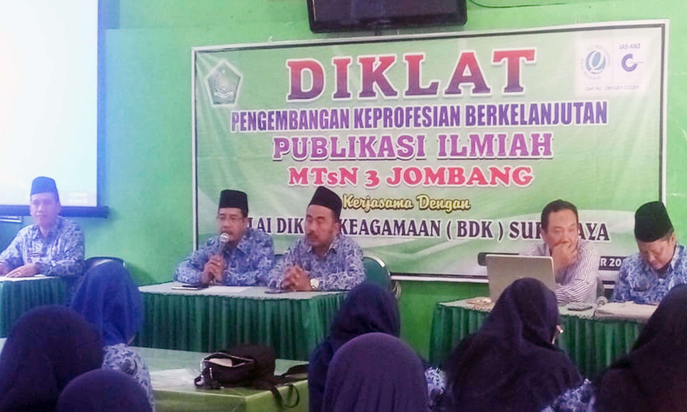 Diklat Keprofesian Berkelanjutan Publikasi Ilmiah