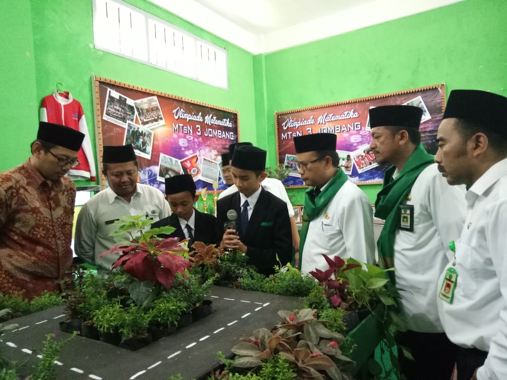 Visitasi Madrasah Inovatif Tingkat Jatim oleh Kabid Pendma Jatim