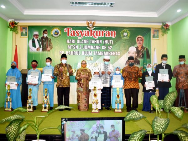 PENGUMUMAN SEMARAK LOMBA HUT MTSN 3 JOMBANG KE 52