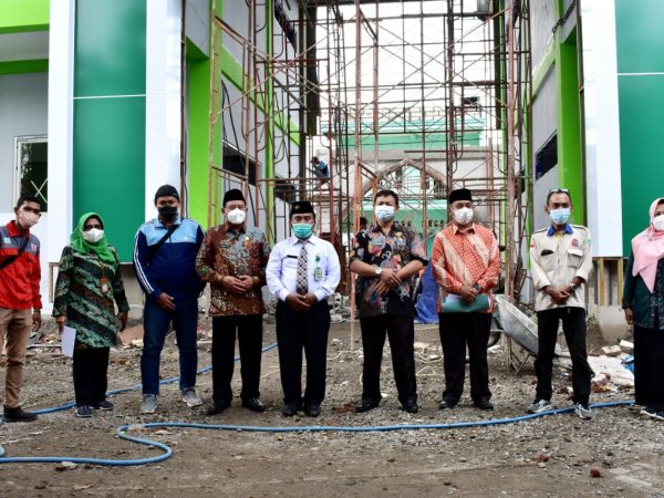 Kakanwil Jatim Monitoring Pembangunan Gedung RKB Dan SBSN MTsN 3 Jombang 2021