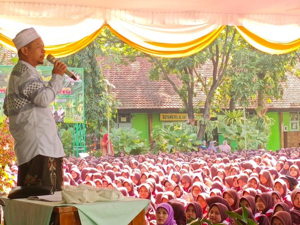 MTsN 3 Jombang Beri Semangat Ramadhan 1444 H dengan Serangkaian Kegiatan Meriah