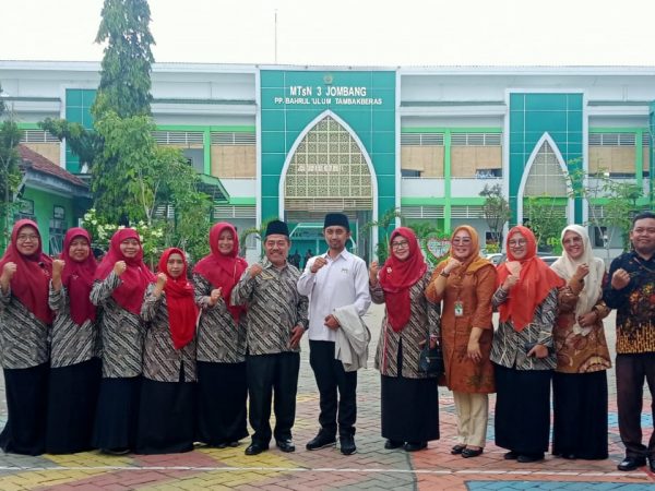 MONITORING DAN EVALUASI PELAKSANAAN ASESMEN MADRASAH (AM) DI MTSN 3 JOMBANG