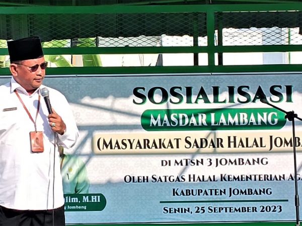 Kemenag Jombang Gelar Sosialisasi MASDAR LAMBANG (Masyarakat Sadar Halal Jombang) ke MTsN 3 Jombang