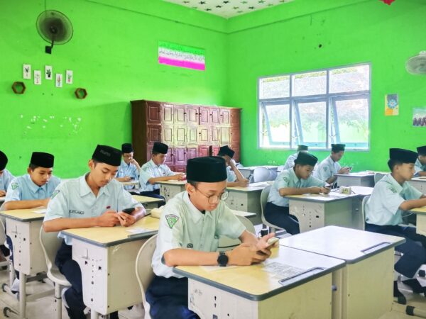 MTsN 3 Jombang PP Bahrul Ulum Laksanakan Assemen Madrasah