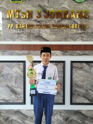 Siswa MTsN 3 Jombang Raih Juara 1 Olimpiade Bahasa Arab ke-7 Tahun 2024 Melaju Mewakili Jawa Timur ke Tingkat Nasional