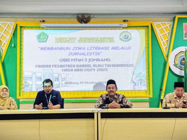 MTsN 3 Jombang Gelar Pelatihan Jurnalistik: Membangun Generasi Jurnalis Muda punya jiwa literasi