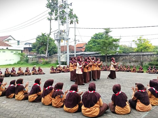 MTsN 3 Jombang Selenggarakan Kegiatan Pengembangan Diri dan Penyuluhan Kesehatan untuk Siswa MTsN 3 Jombang Selenggarakan Kegiatan Pengembangan Diri dan Penyuluhan Kesehatan untuk Siswa