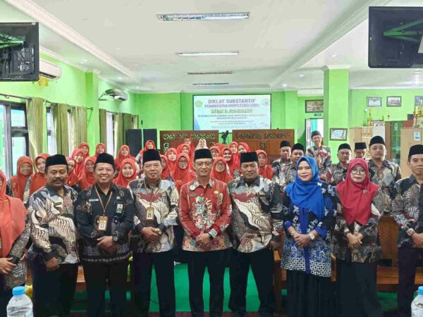MTsN 3 Jombang Gelar Pelatihan TIK Bersama Balai Diklat Keagamaan Surabaya