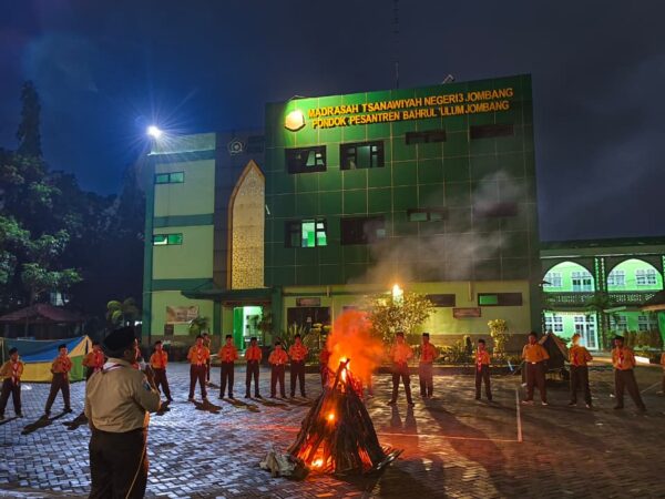 MTsN 3 Jombang Cetak Generasi Tangguh Lewat Penerimaan Tamu Galang 2025 MTsN 3 Jombang Cetak Generasi Tangguh Lewat Penerimaan Tamu Galang 2025