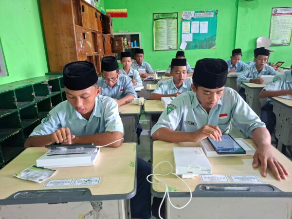 MTsN 3 Jombang Tetapkan Jadwal Pengawas UMBK Kelas IX Tahun Pelajaran 2025/2026