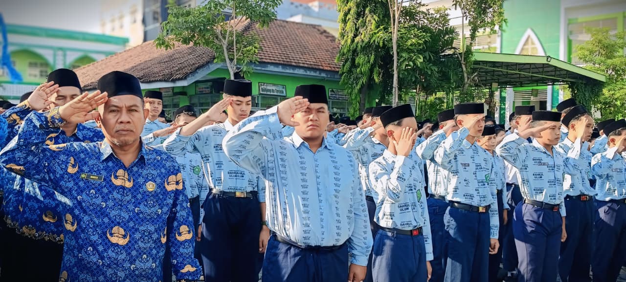 Peringati Hari Lahir Pancasila, MTsN 3 Jombang Gelar Upacara Sebelum Pelaksanaan ASAS Hari Pertama