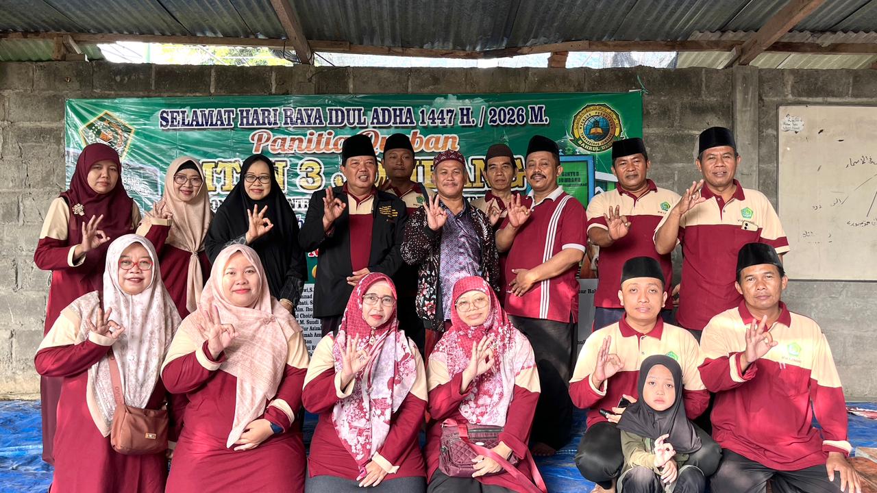 MTsN 3 Jombang Sembelih Empat Ekor Sapi Kurban, Tebarkan Semangat Berbagi dan Kepedulian